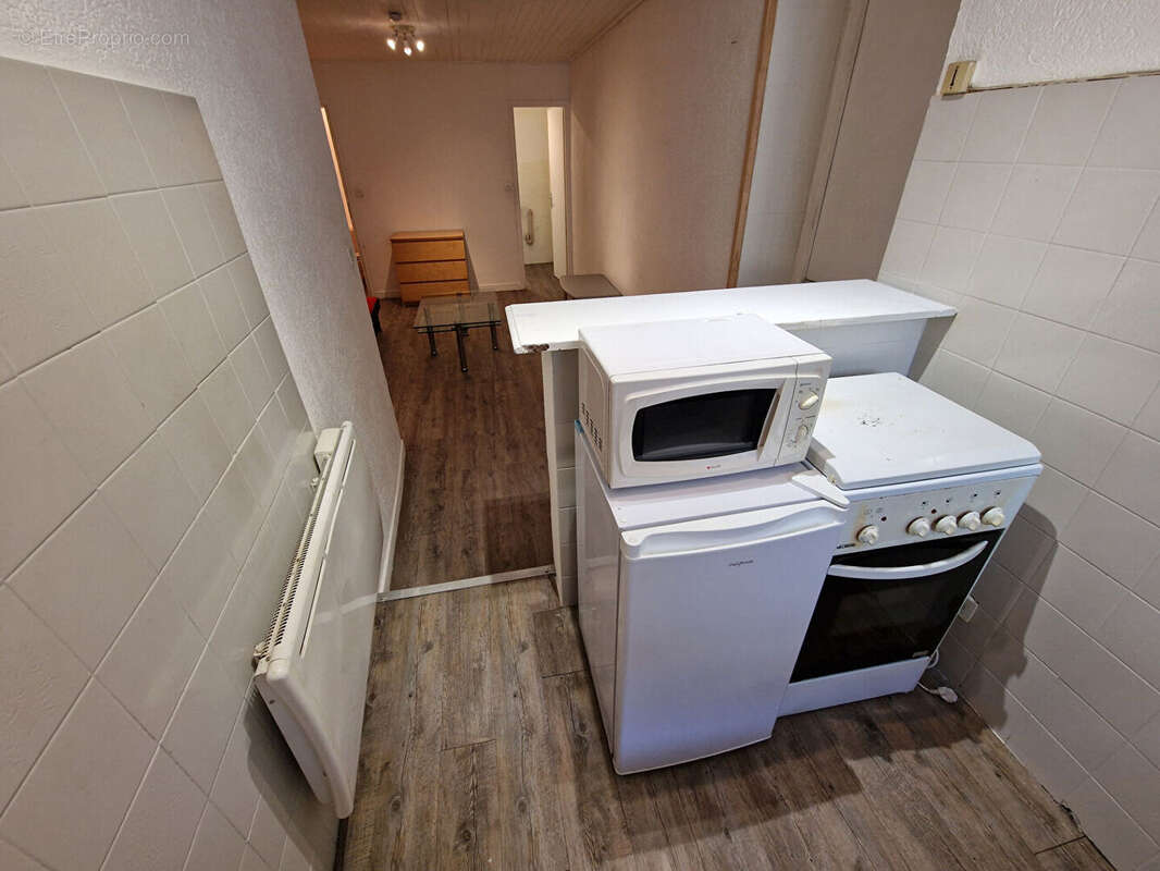 Appartement Montreal La Cluse 1 pièce(s) 24.09 m2 - photo 2