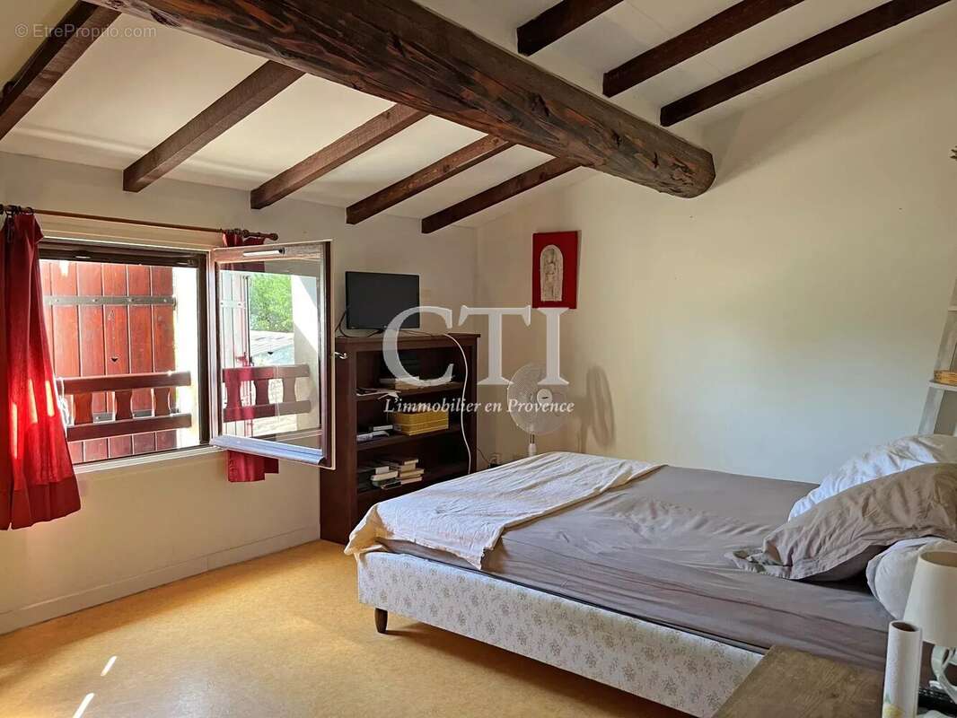 A vendre, maison proche centre-ville de Vaison-La-Romaine - photo 11