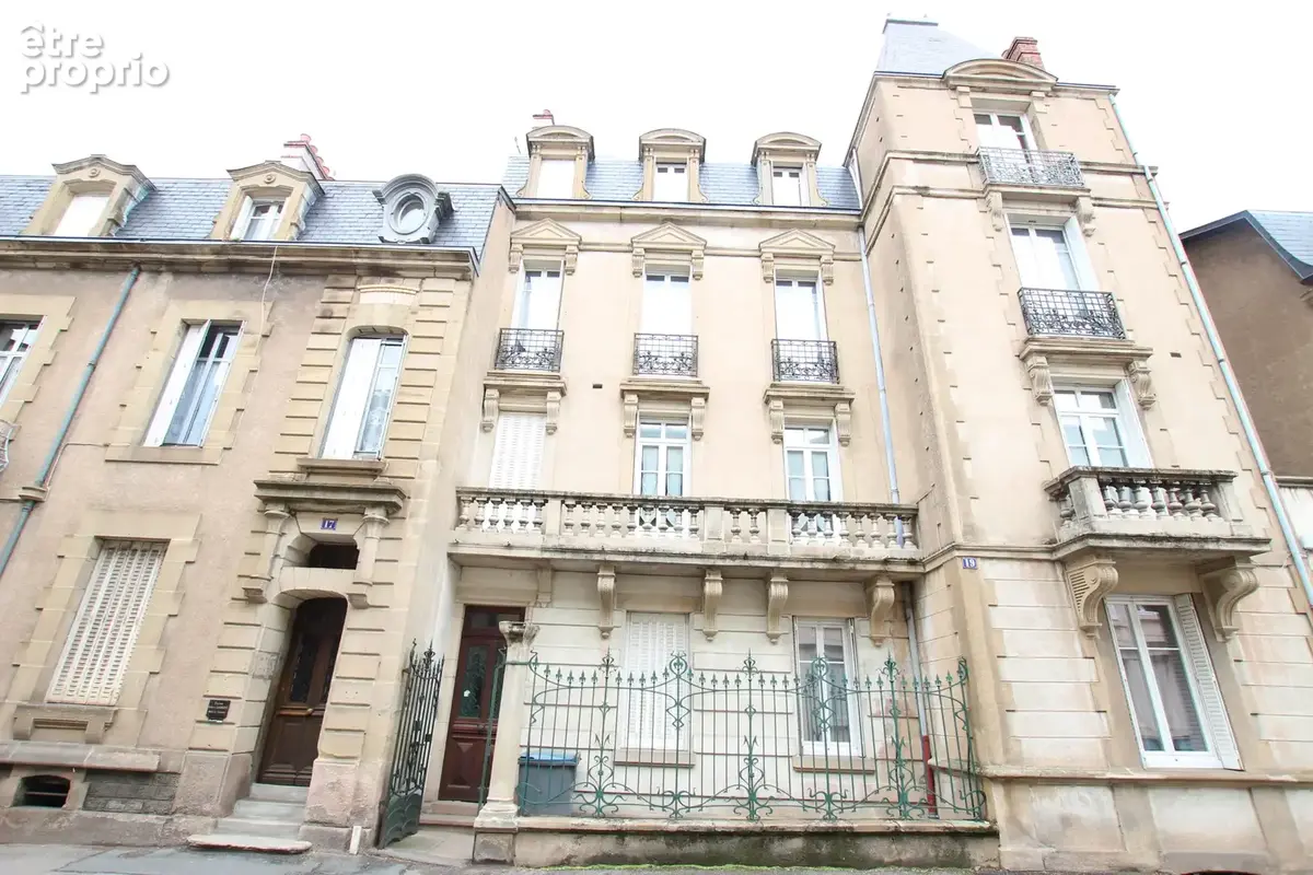 AUTUN, en centre ville, grand T5 de standing de 3 chambres, balcon et grande cave. - photo 17