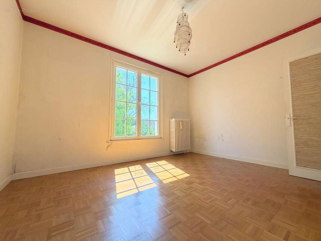 Maison à EPINAL