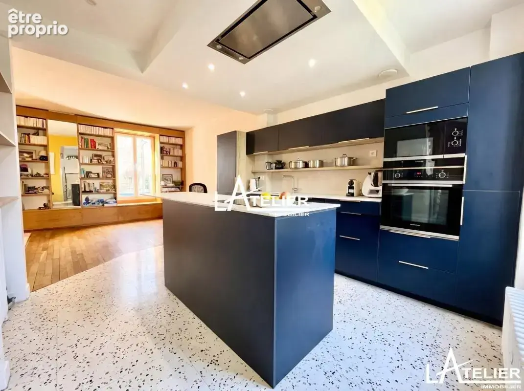 Maison 140 m² à Saint-Germain-En-Laye  - photo 7