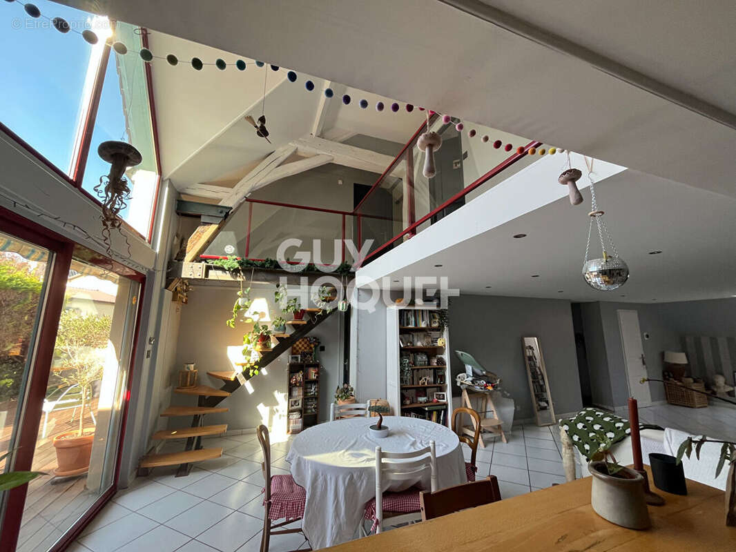 Maison à CHALON-SUR-SAONE