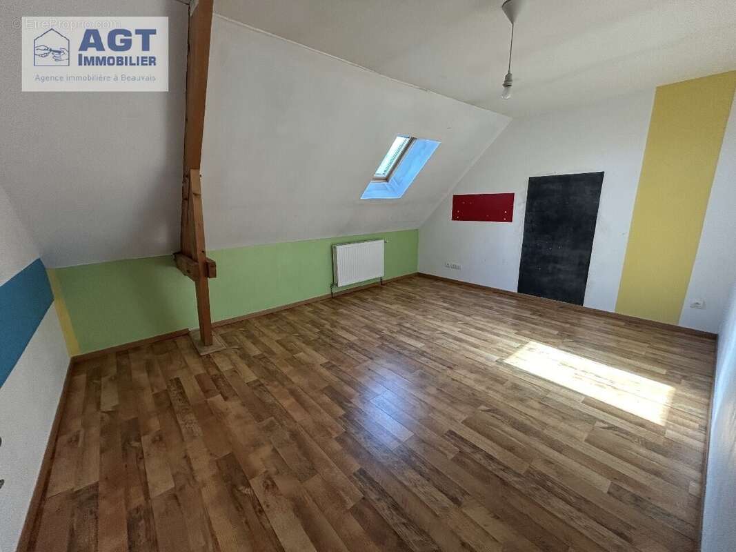 Maison 156 m² à Saint-Aubin-En-Bray  - photo 9