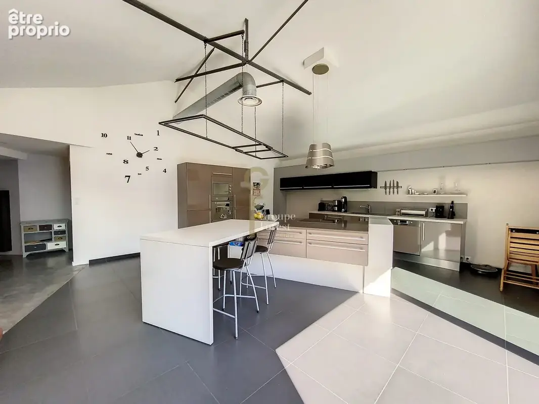 Appartement 6 pièces 280 m² à vendre à Lille (59000) - photo 6