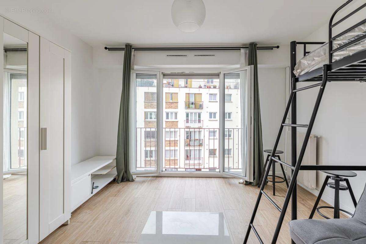 Appartement à EPINAY-SUR-SEINE