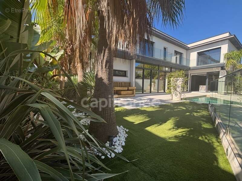 Maison à AGDE