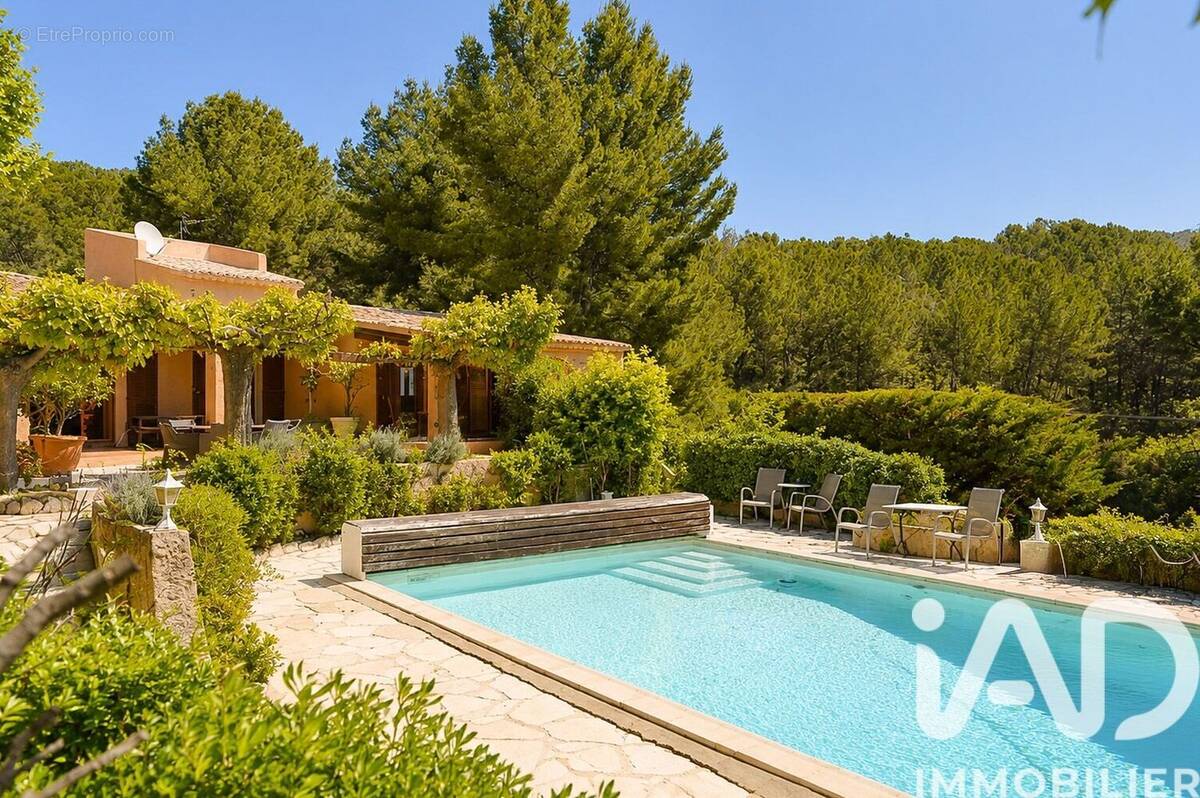 Photo 1 - Maison à BANDOL
