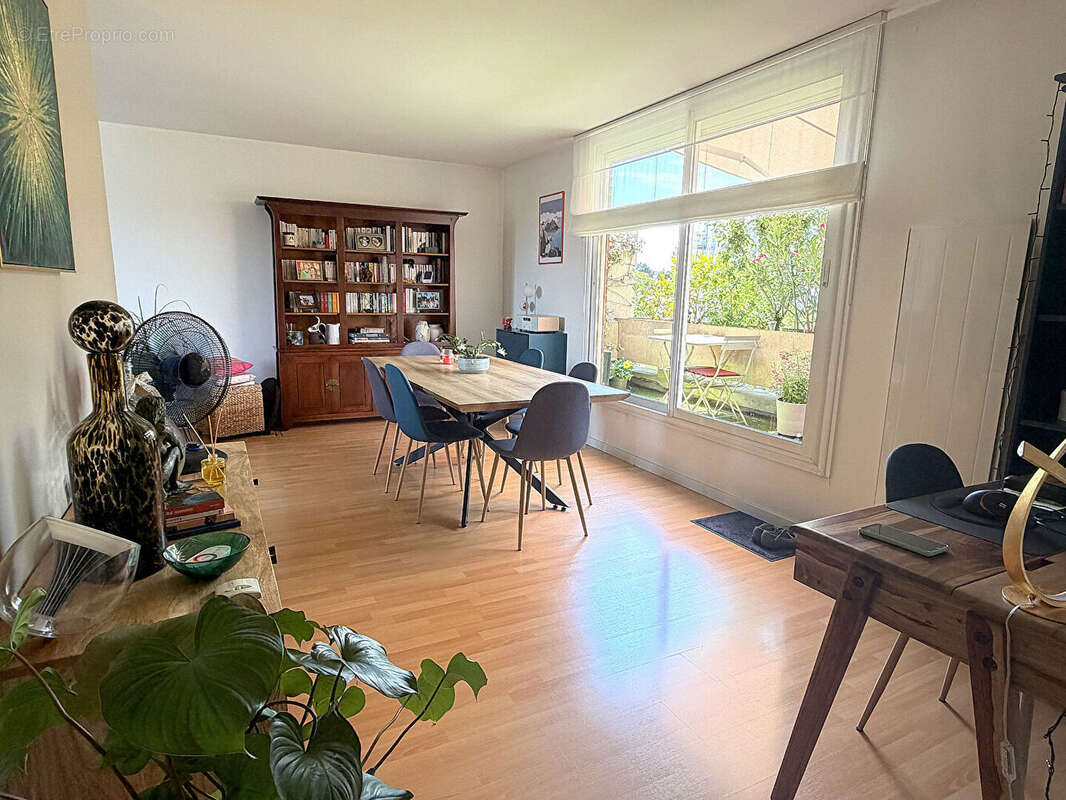 Appartement à MONTIGNY-LE-BRETONNEUX