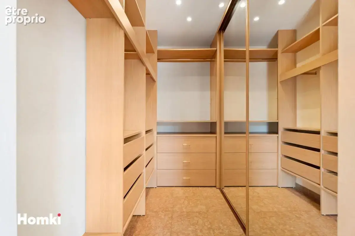 Maison/Villa T6 de 210 m² à Mandelieu-la-Napoule 06210 - photo 15