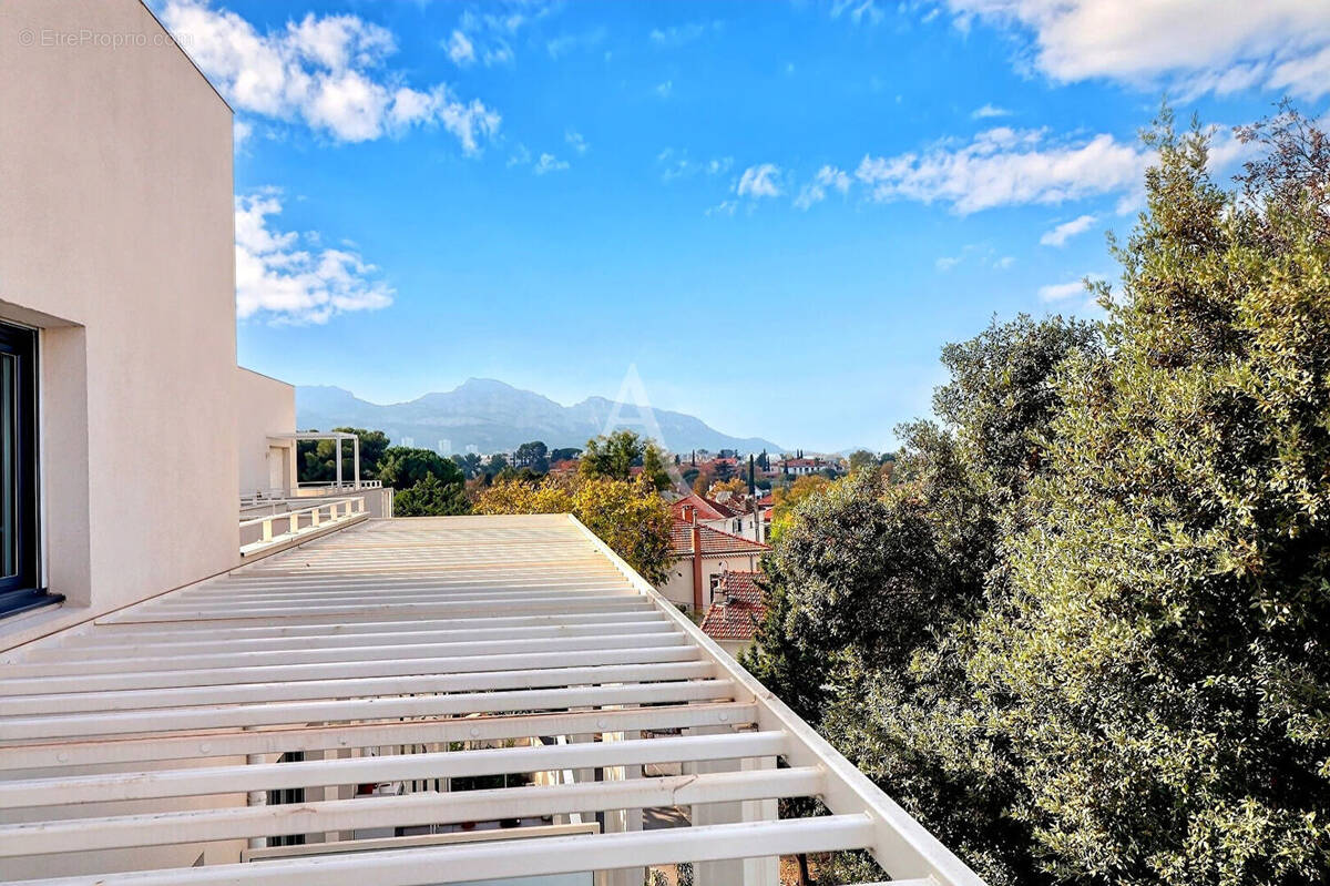 Appartement à MARSEILLE-8E