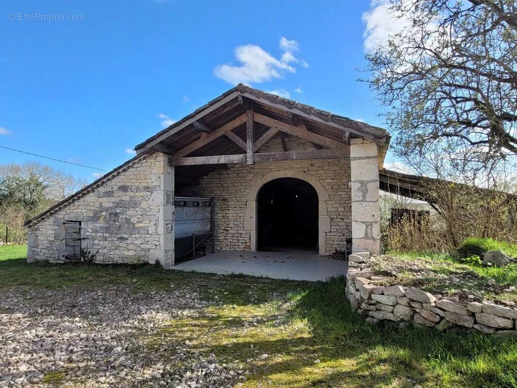 Maison à LABASTIDE-MARNHAC