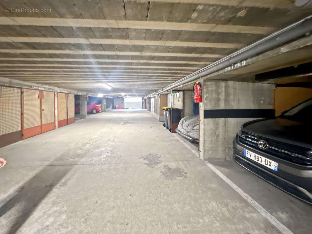 Parking à DEAUVILLE