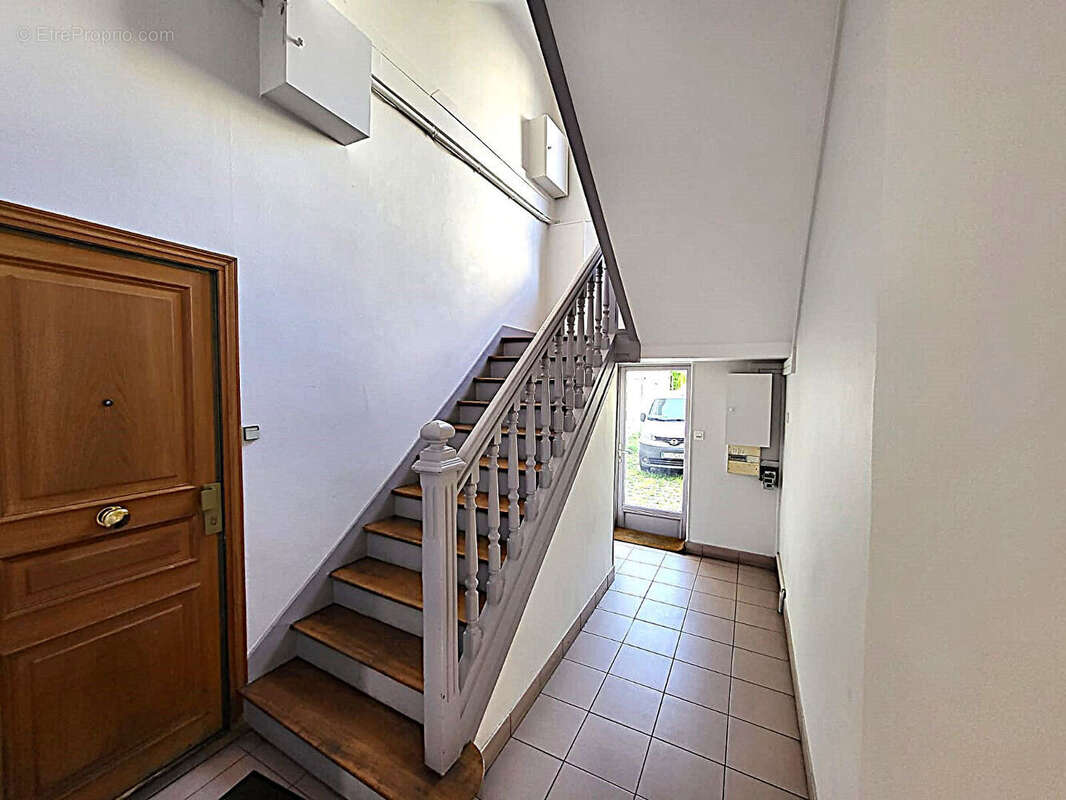 Appartement à ENGHIEN-LES-BAINS
