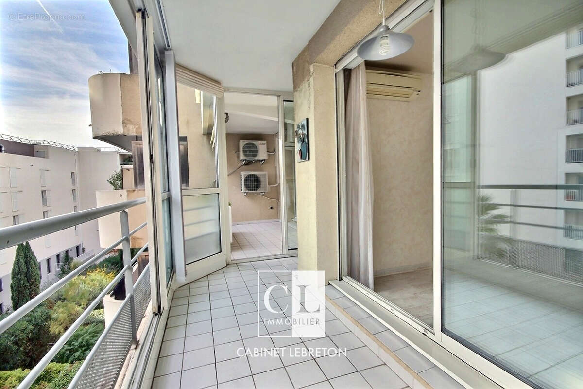 Appartement à MARSEILLE-8E