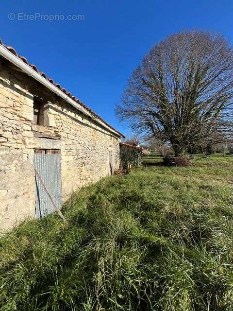 Maison à TOCANE-SAINT-APRE