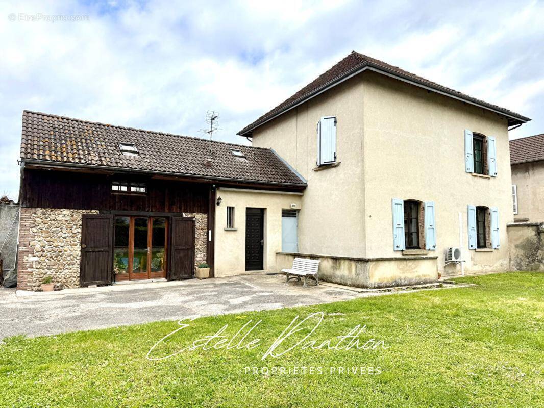 Maison à LE GRAND-LEMPS