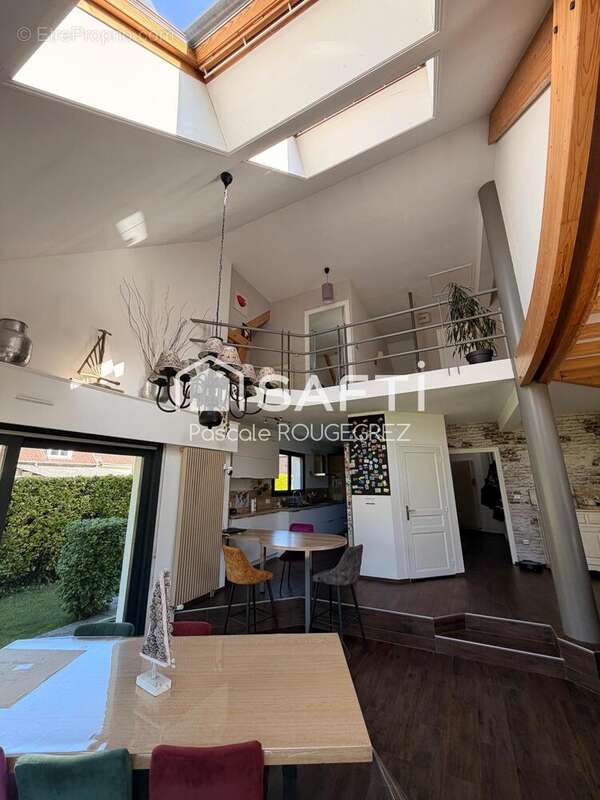 Photo 2 - Maison à DOULLENS