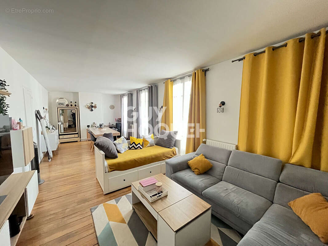Appartement 100 m² à Soissons  - photo 7