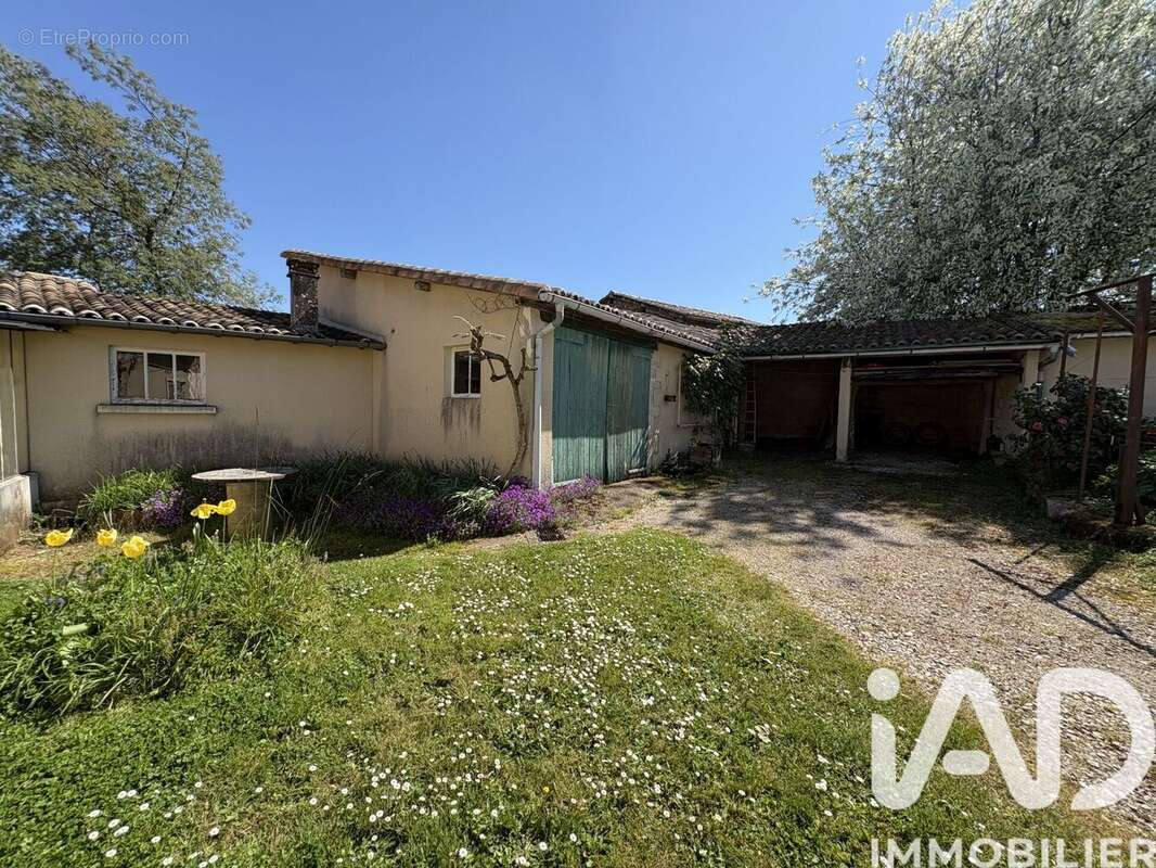 Photo 8 - Maison à SAUZE-VAUSSAIS