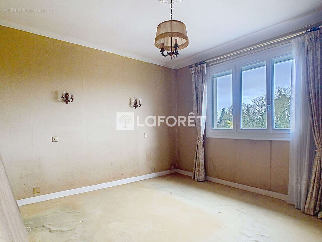 Maison à MERDRIGNAC