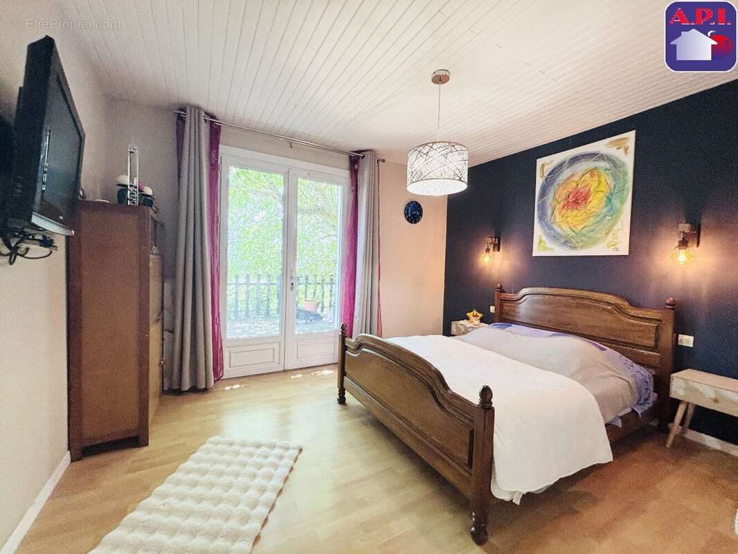 Maison 96 m² à Belvis  - photo 8
