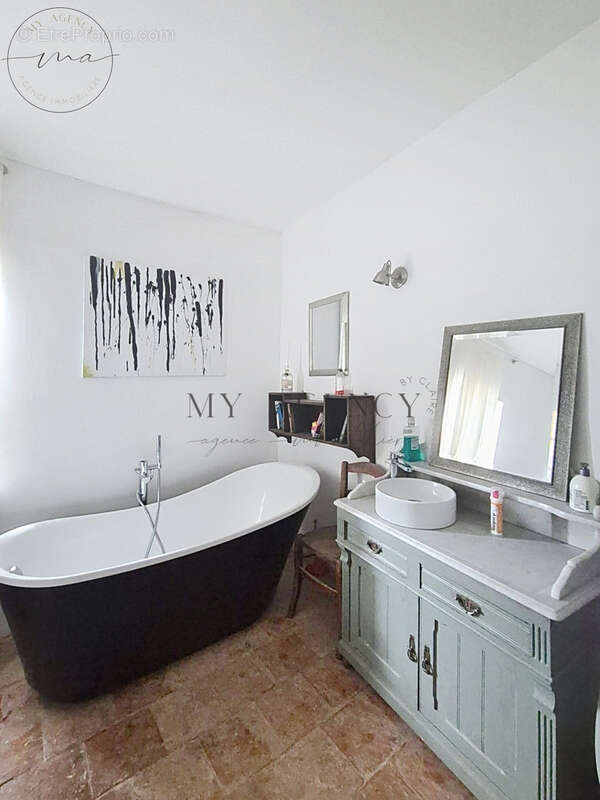 Maison à LAURENS