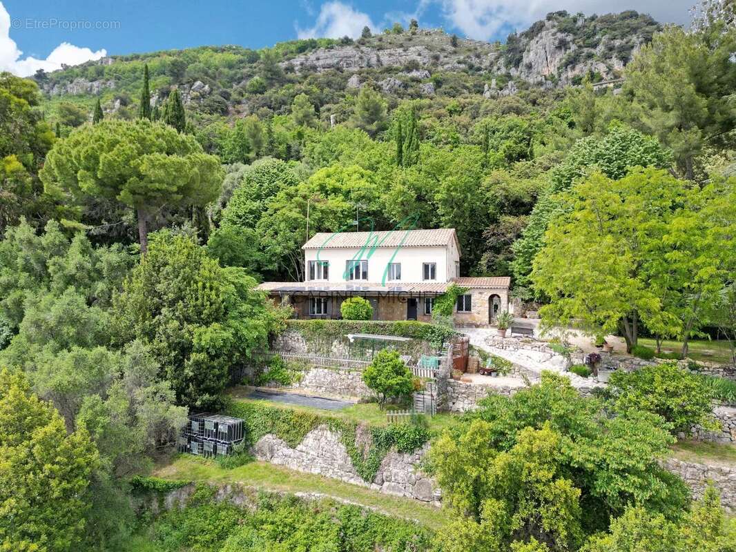 Maison à LE BAR-SUR-LOUP