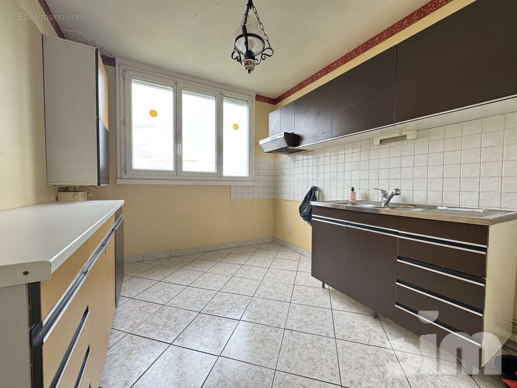 Appartement à CHELLES