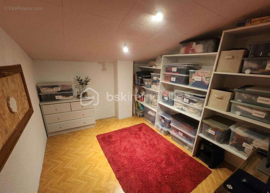 Maison à CHATILLON-SUR-CHALARONNE