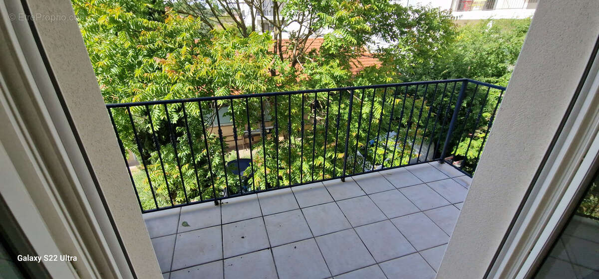 Appartement à JASSANS-RIOTTIER