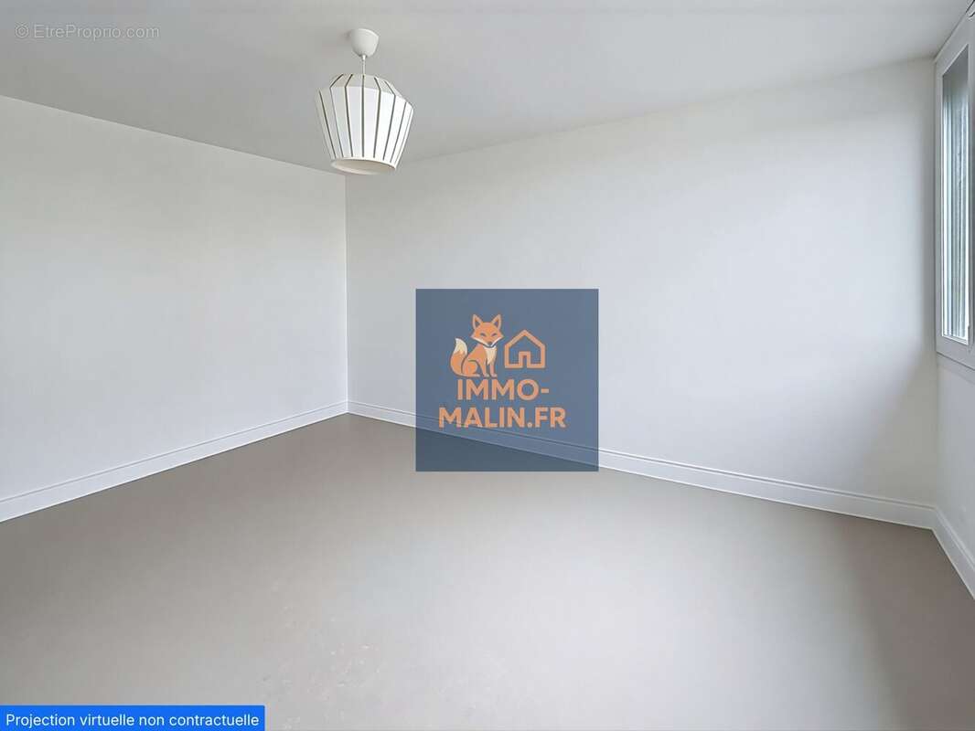 Salon vide - Appartement à BAGNOLET