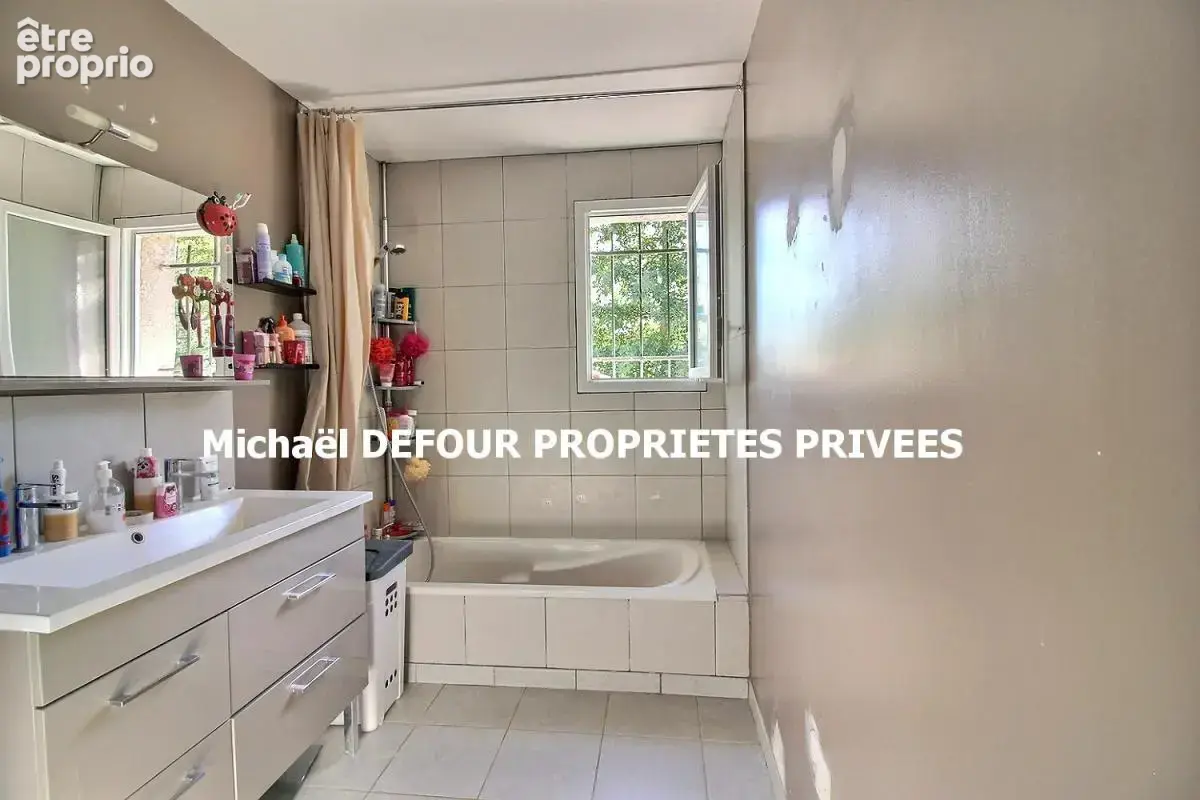Raucoules 43290 maison plain-pied 115 m² habitables 4 chambres, bureau et garage sur 1261 m² de terrain - photo 15