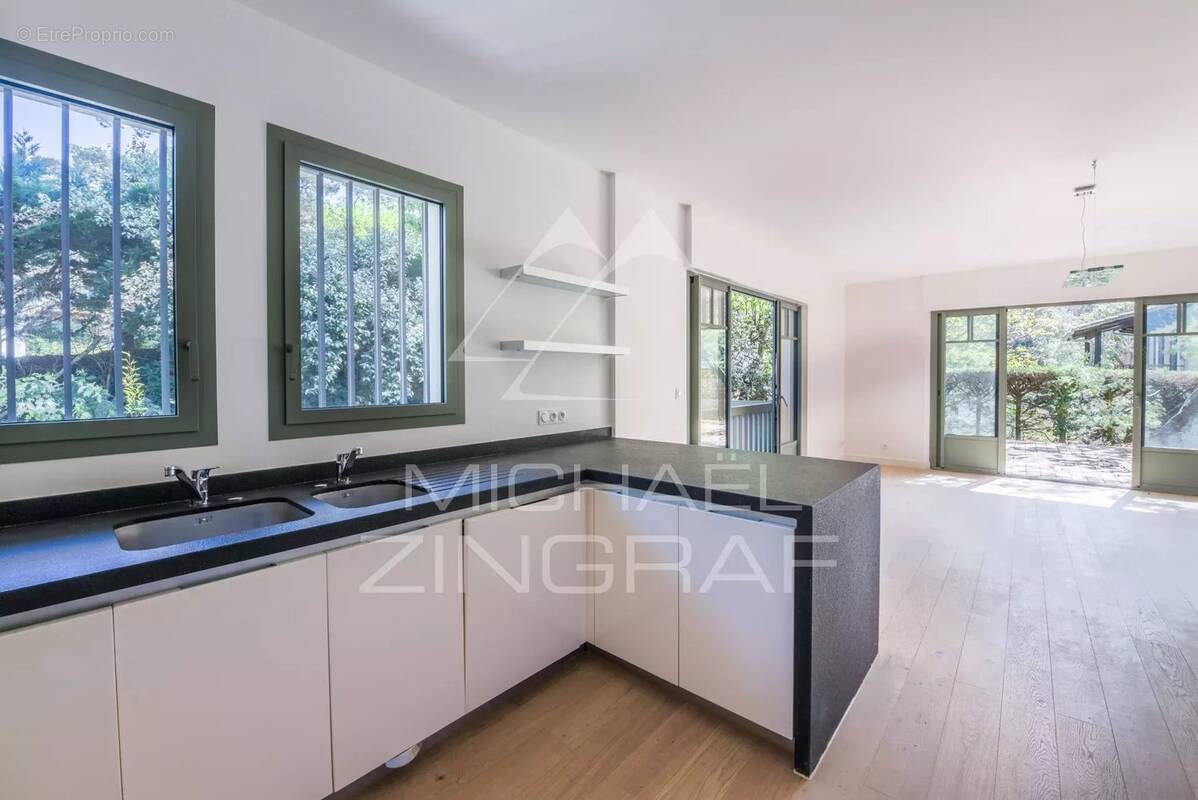 Appartement à LE BOUSCAT