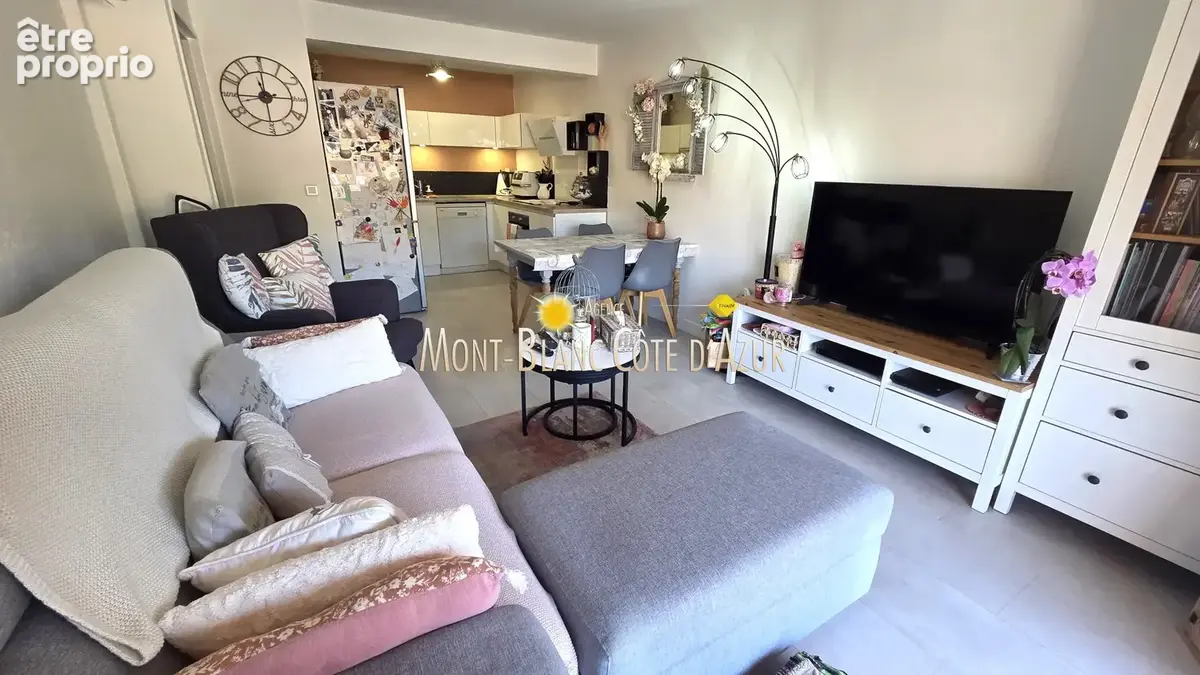 Appartement 2 pieces, terrasse, cave, place de parking privee - photo 9