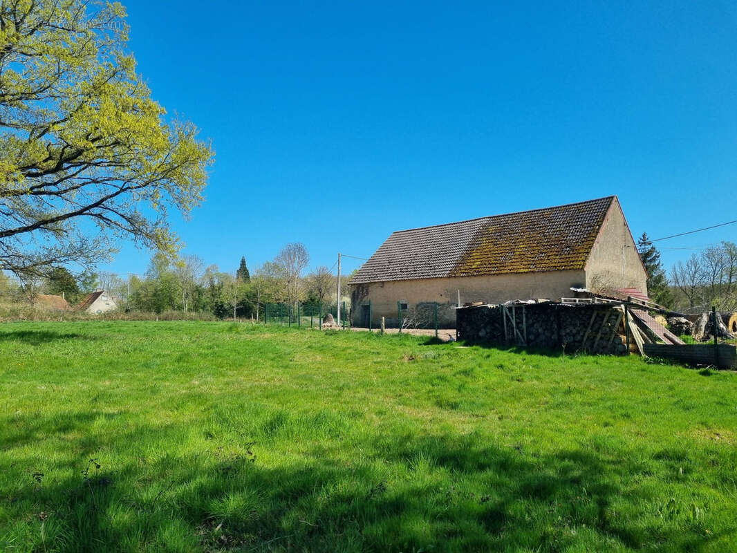 Maison à CHASSIGNOLLES