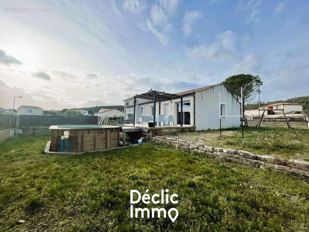 Villa de plain-pied avec piscine  Vacquières - photo 3