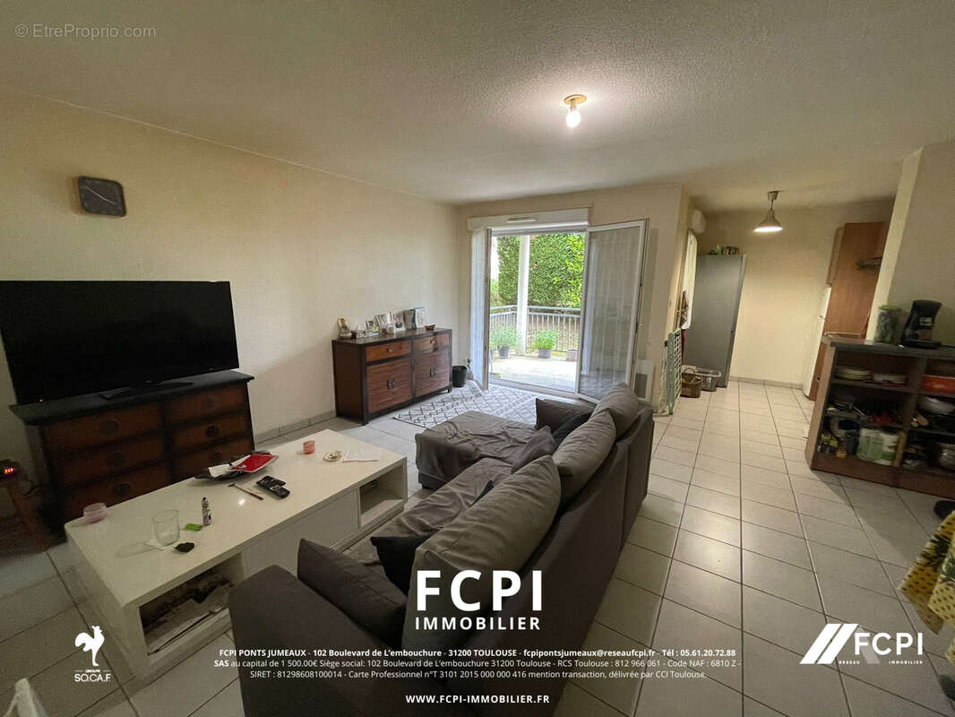 Appartement à SAINT-QUENTIN-DE-BARON