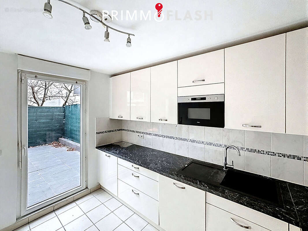 Appartement à LA COURNEUVE