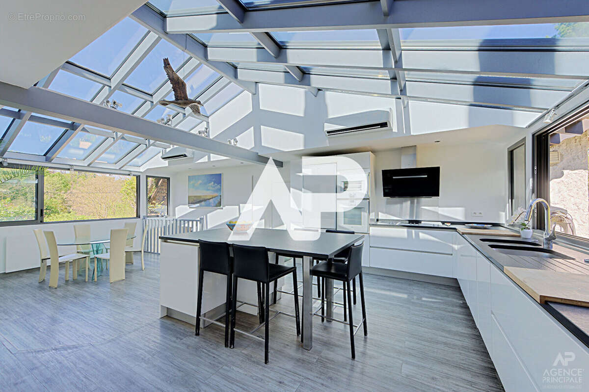 Maison à RUEIL-MALMAISON