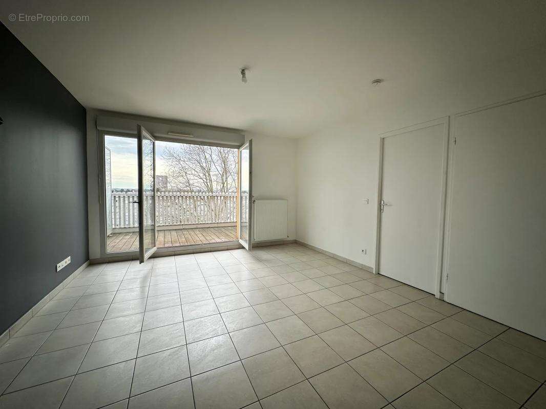 Appartement à VENISSIEUX