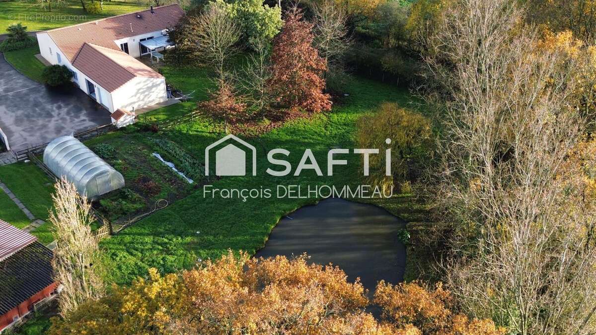 Photo 2 - Maison à LA ROCHE-SUR-YON