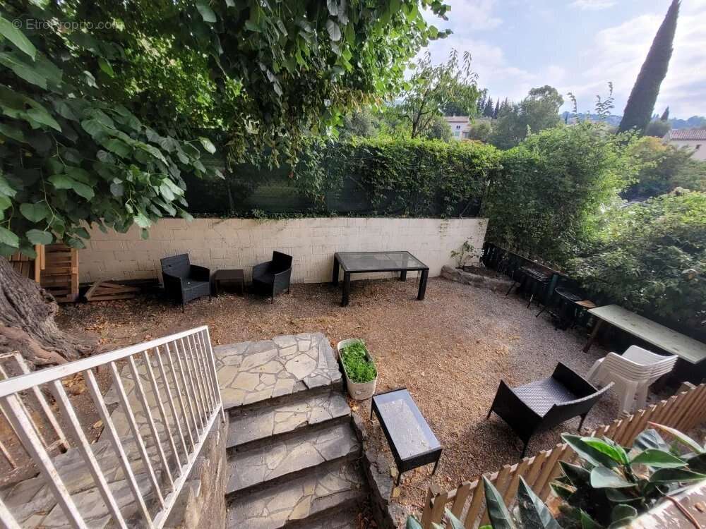 GRASSE, Quartier Ste Anne, Appartement 3 pièces dans Maison, Parking - photo 7
