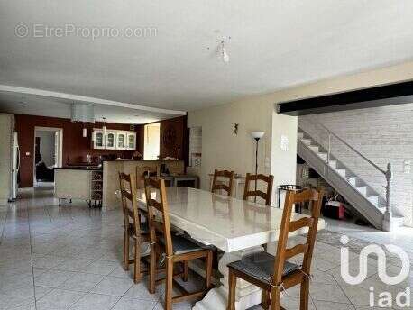 Photo 4 - Maison à COURCOME