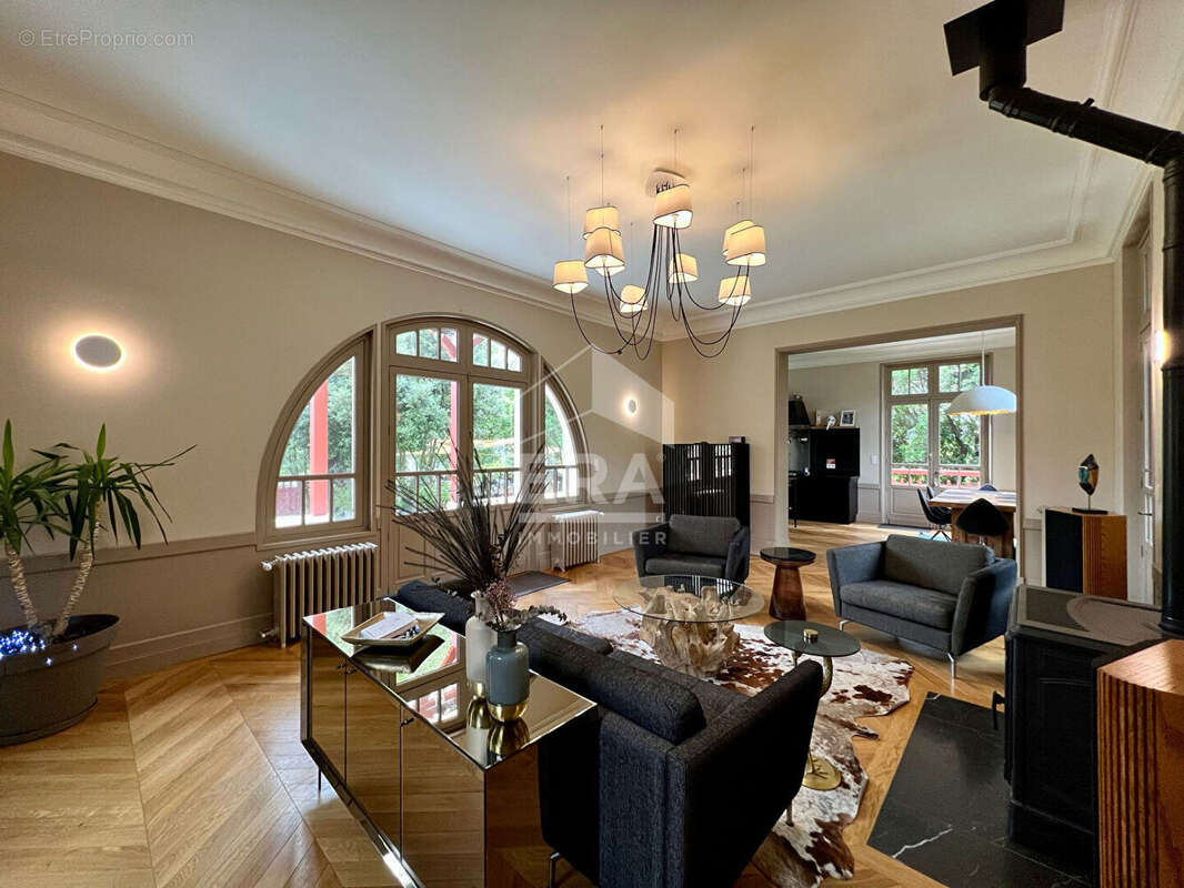 Maison à LE BOUSCAT