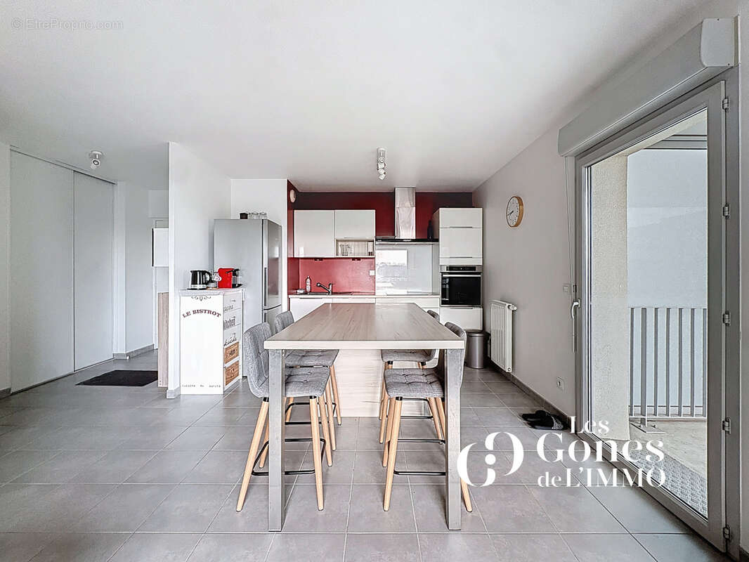 Appartement à VAULX-EN-VELIN