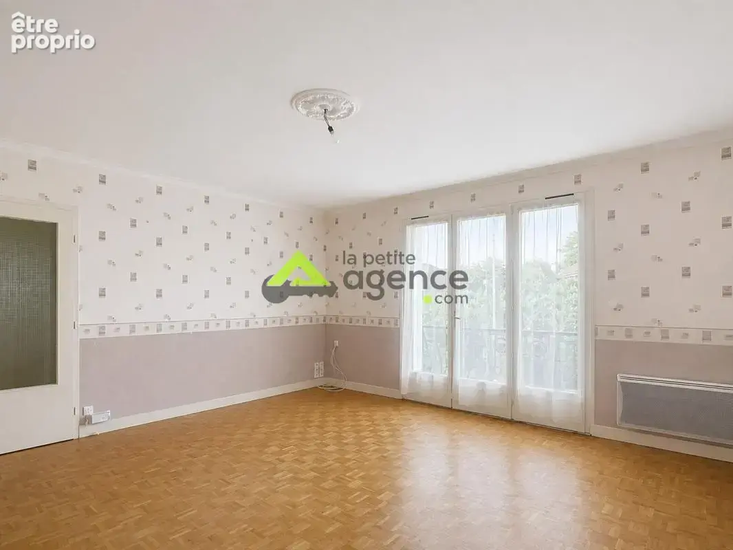 Maison  119 m2   Terrain 619 m2   Balcon plein sud - photo 2