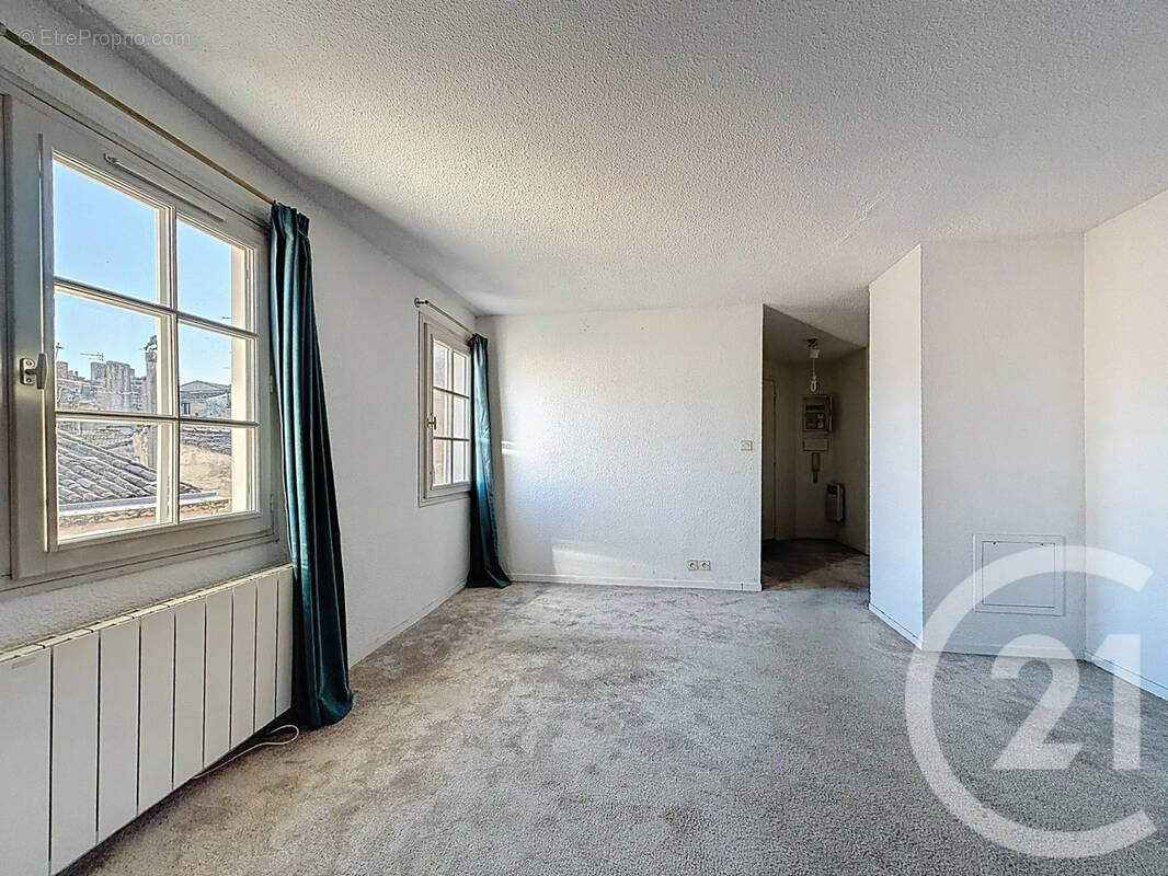 Appartement à BORDEAUX