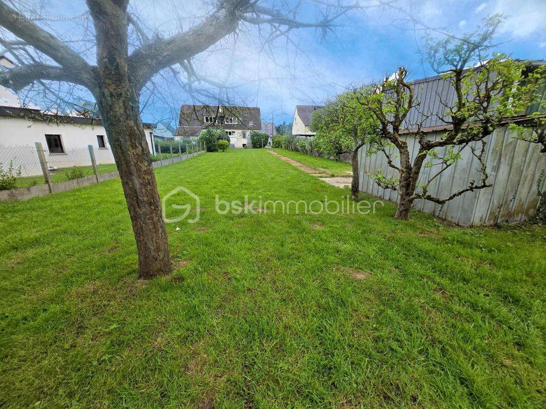 Maison à PLOUER-SUR-RANCE