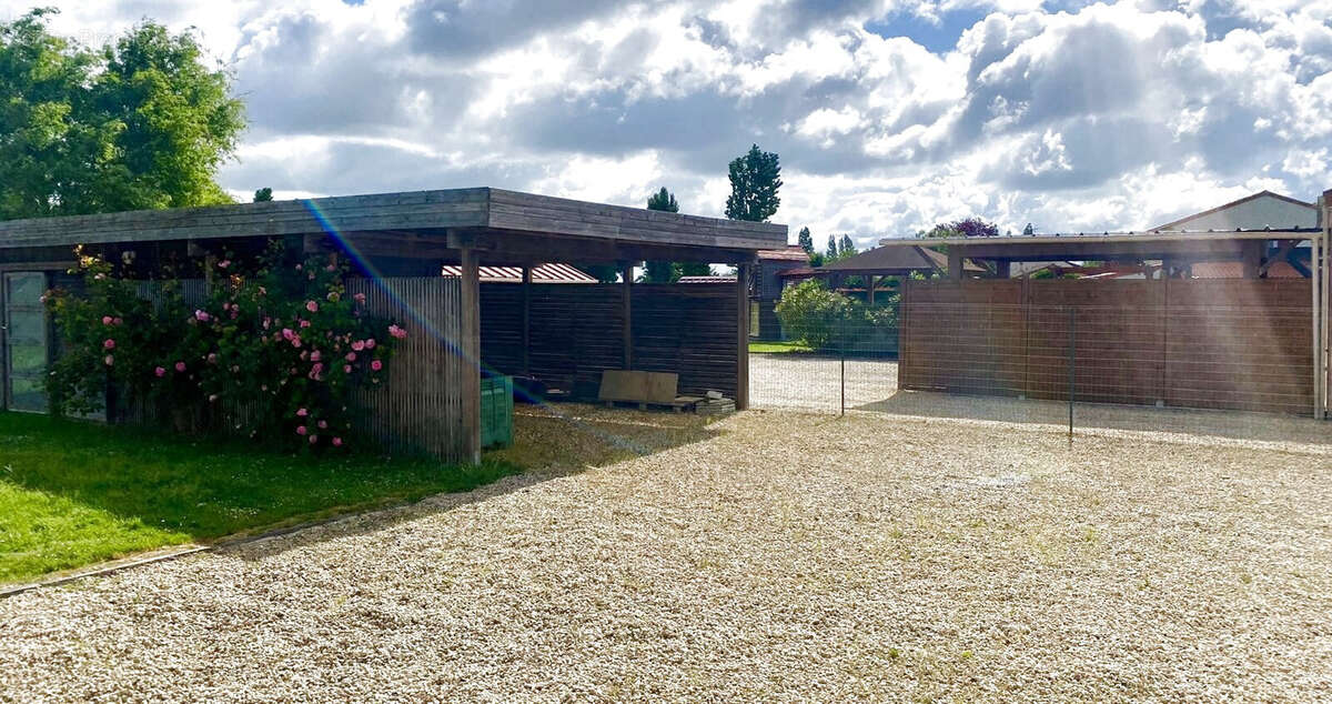 Maison à BOUILLE-LORETZ