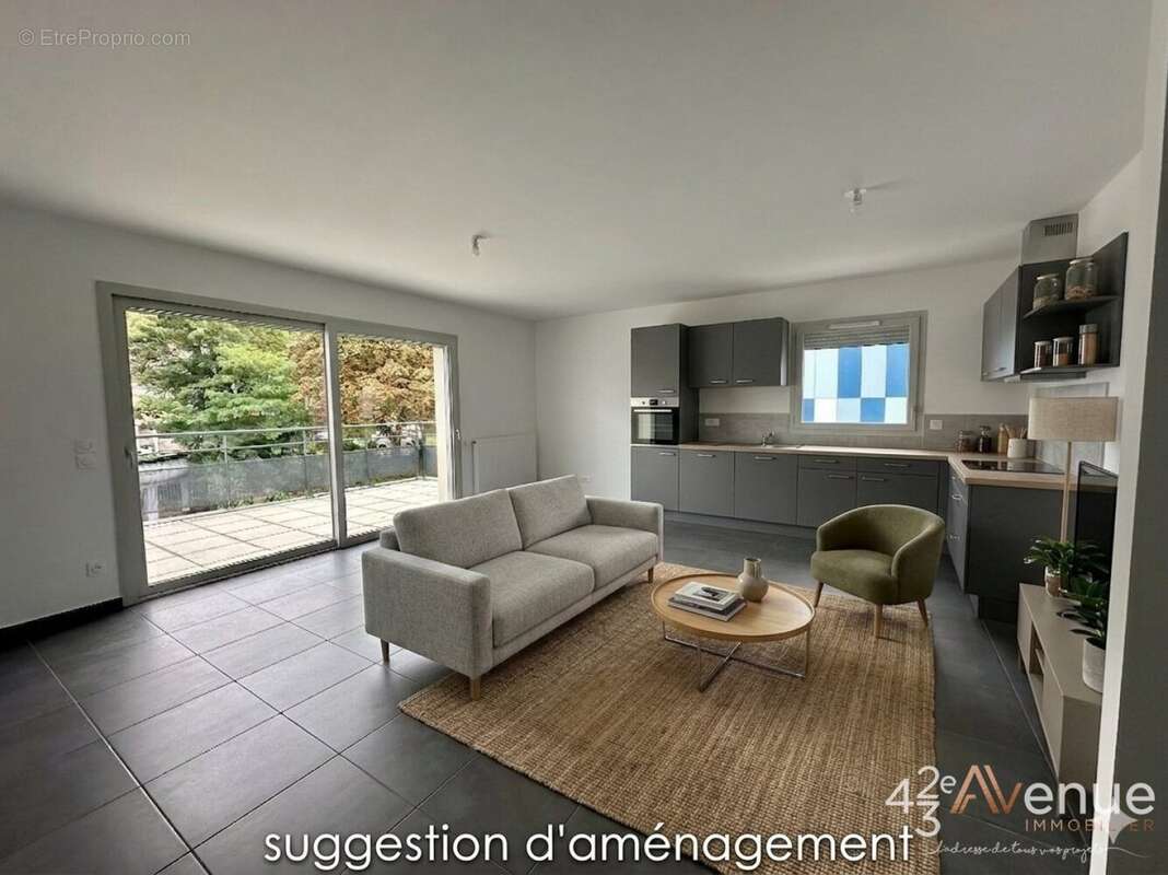 Appartement à SAINT-ETIENNE
